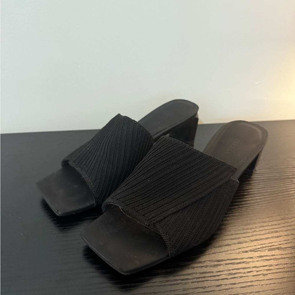 Vivaia - Black Women's Slide Sandals - Size 6.5